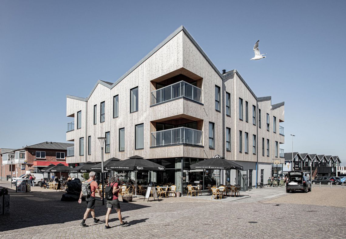 Stormgade i Hvide Sande, Arkitekt Bay Arch